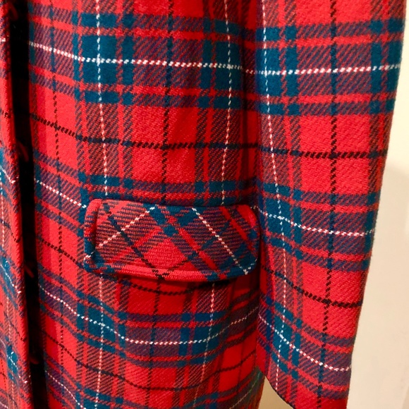 Pendleton Wool Red Plaid Coat Vtg. 50's - Small Perfect for Fall & the Holidays - Picture 4 of 15